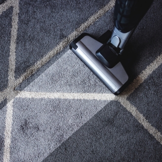 Limpeza de Tapetes e Carpetes Serviço de Limpeza de Móveis de Tecido Higienização de Estofados de Tecido